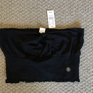 Sleeveless Black front tie crop top